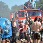 Resist to Exist_Duschen