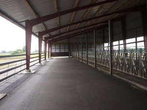 Innenbreich unseres neuen Tresens. Links Frontstagetresen, rechts Backstagetresen.